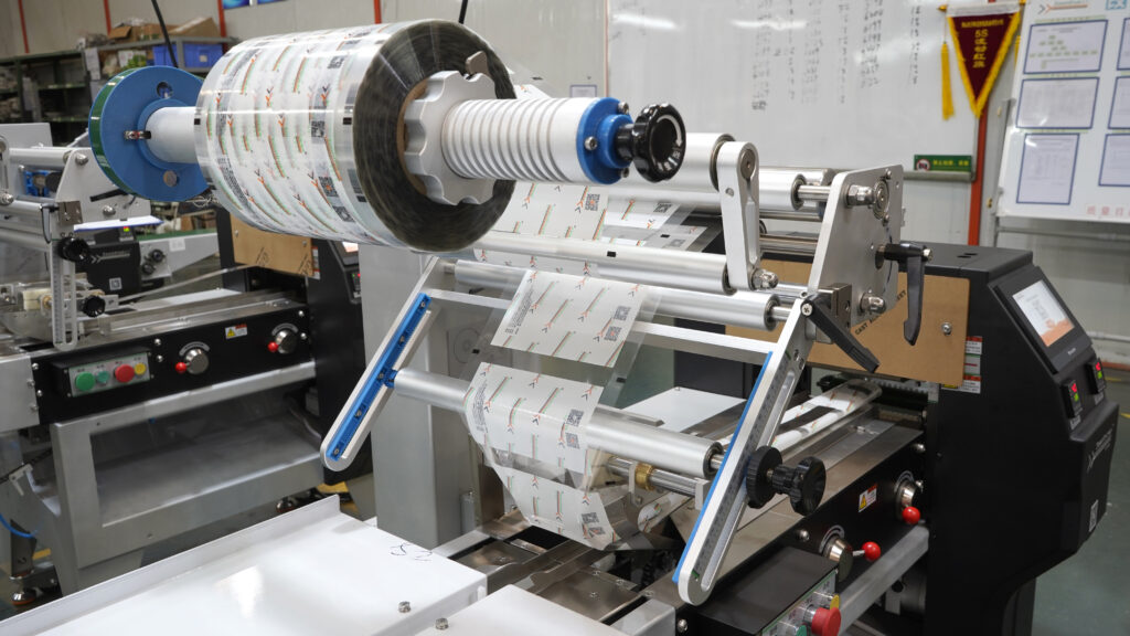 Cards Packaging Machine